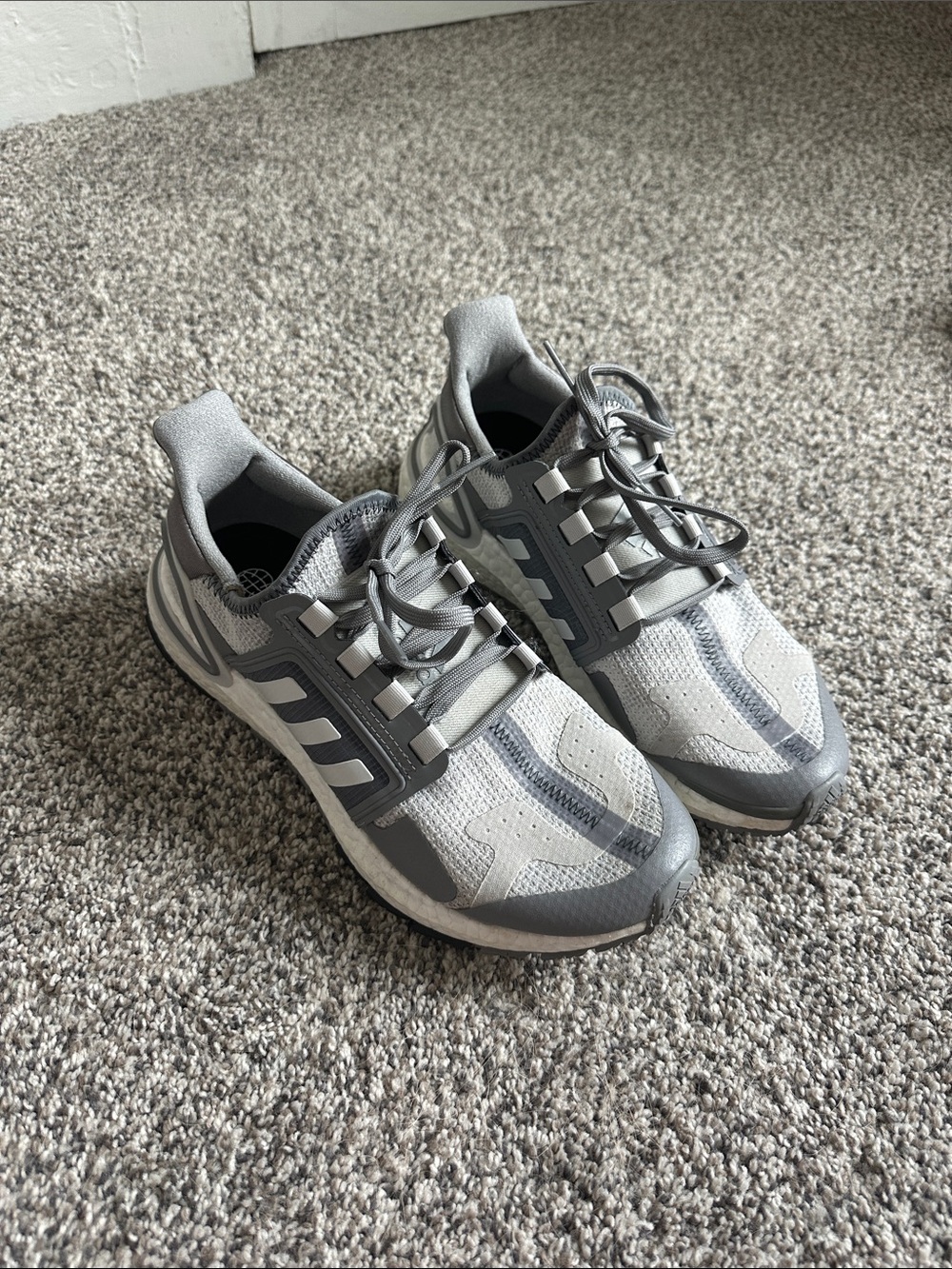 adidas Light Gray Mesh Running Shoes with Dark Gray Accents